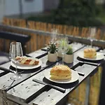 Appartamento The World, Stilvolles Apartment, Stadtzentral, Parking Free, Late Check In