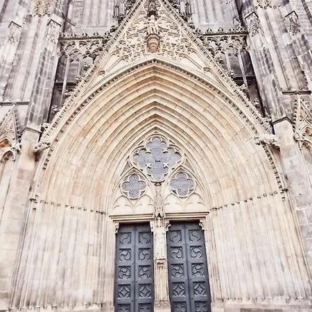 Apartament The World, Stilvolles Apartment, Stadtzentral, Parking Free, Late Check In Magdeburg