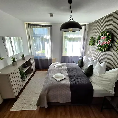 Apartament The World, Stilvolles Apartment, Stadtzentral, Parking Free, Late Check In